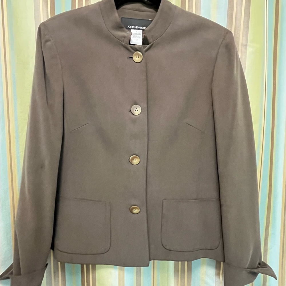 Jones New York Taupe Silk Suit w/ Matching Matching Top